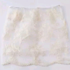 Мереживна хустинка на джинси 57592